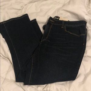 Universal threads 14w